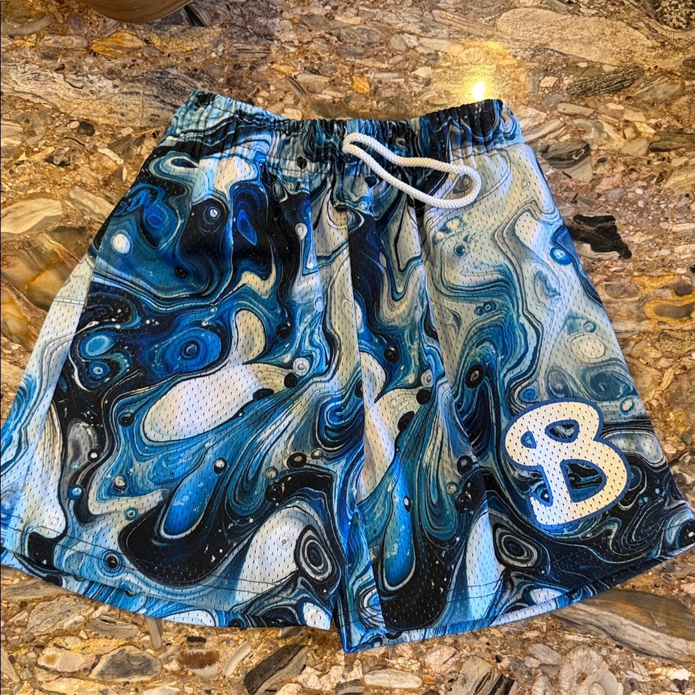 Bucketsquad Shorts Youth Large